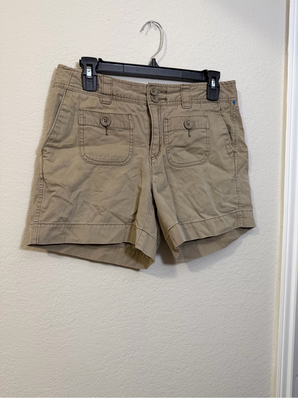 Bass Women's Tan Cargo Pocket Shorts